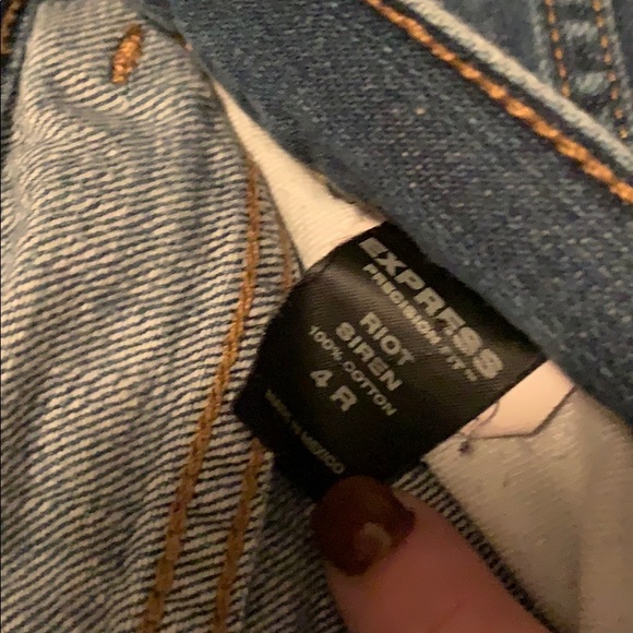 Express Jeans - Picture 3 of 3